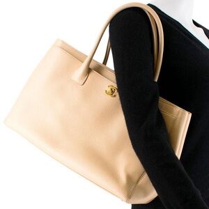 CHANEL Cerf Executive Tote Bag Beige